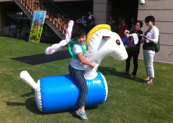 Diversión que juega carrera de caballos inflable de los deportes de los juguetes de la lona segura inflable del PVC
