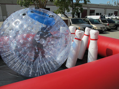 El artículo inflable de los juguetes de los deportes de la flexibilidad excelente Zippers el juego inflable de los bolos