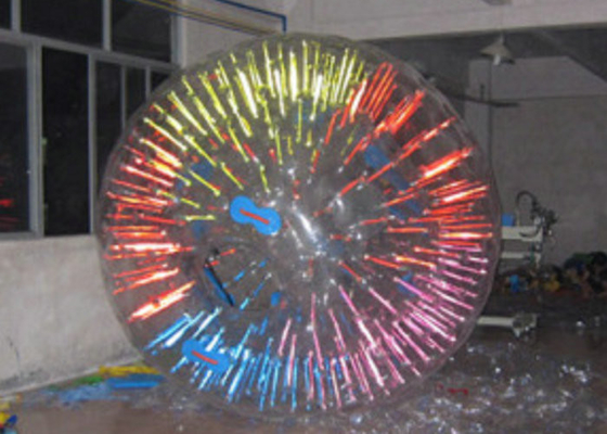 La bola clasificada ser humano de cogida del hámster del ojo, explota la bola LED del hámster iluminada