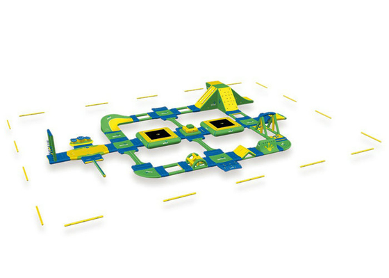 El parque inflable clasificado enorme del agua verde/amarillo imprimió para el patio del océano