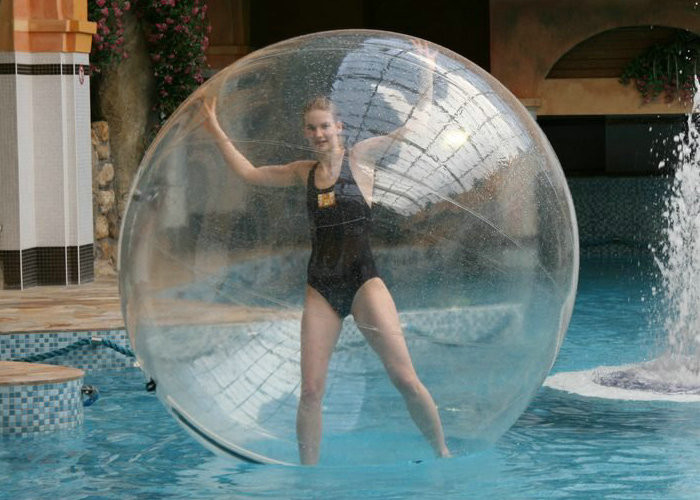 Bola inflable clara de la burbuja de TPU diámetro del 1.8m - de los 3.0.M para caminar del agua