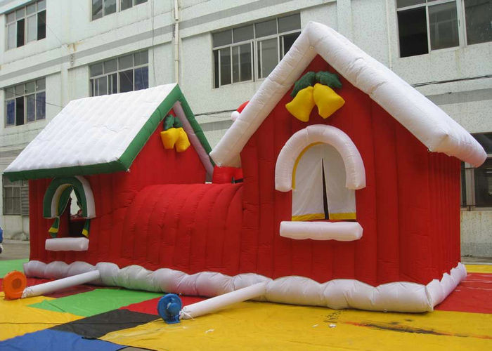 Dimensión inflable de las decoraciones los 9.5mx4m del día de fiesta del diseño colorido sin plomo