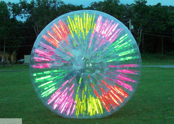 La bola clasificada ser humano de cogida del hámster del ojo, explota la bola LED del hámster iluminada